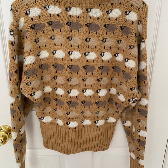 Zara Tan Sheep Pattern Sweater - Picture 3 of 8
